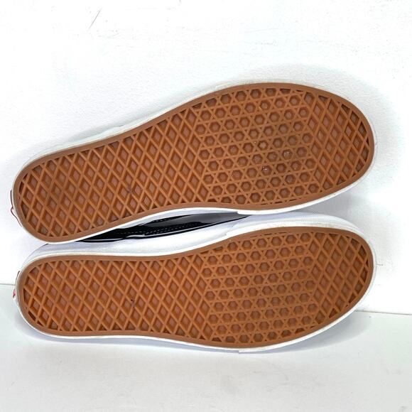 VANS Star Wars Mandalorian This Is The Way Shoes Mens 8.5 Grogu Mando Yoda - Picture 8 of 10